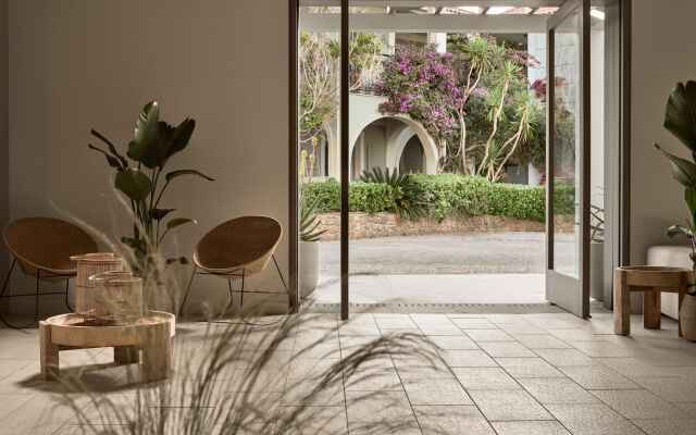 The Bay Hotel & Suites