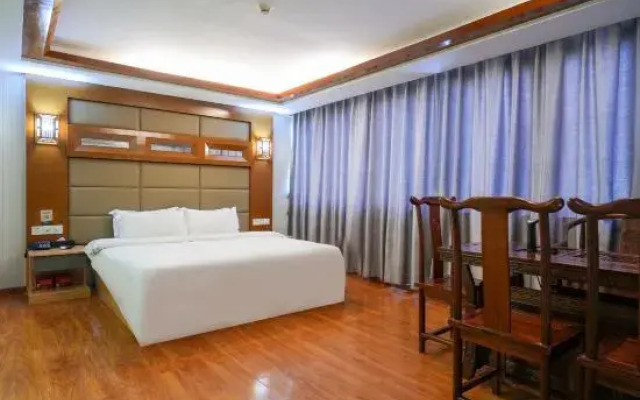 Fujing Business Hotel (Qingyuan People's Hospital)