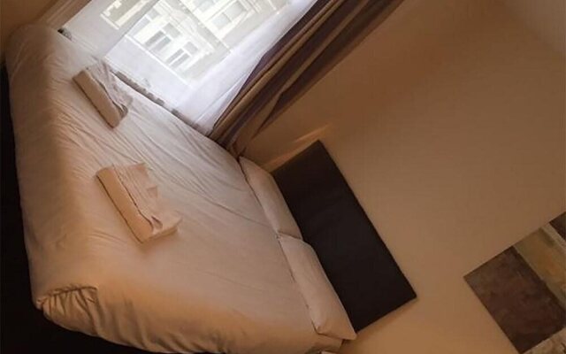 Kensington Rooms  Apartments