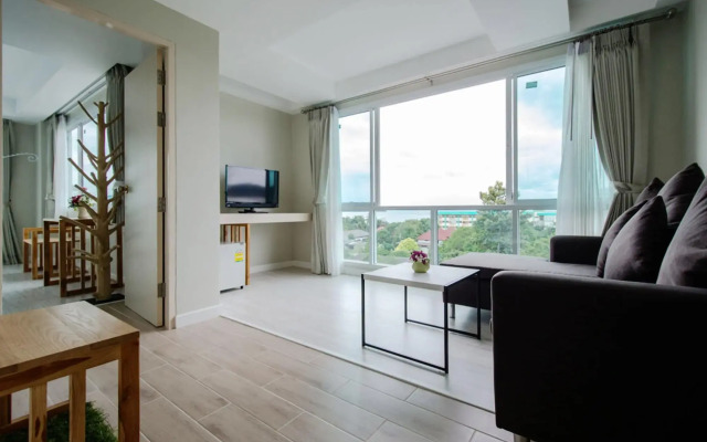 Prachuap Grand Hotel