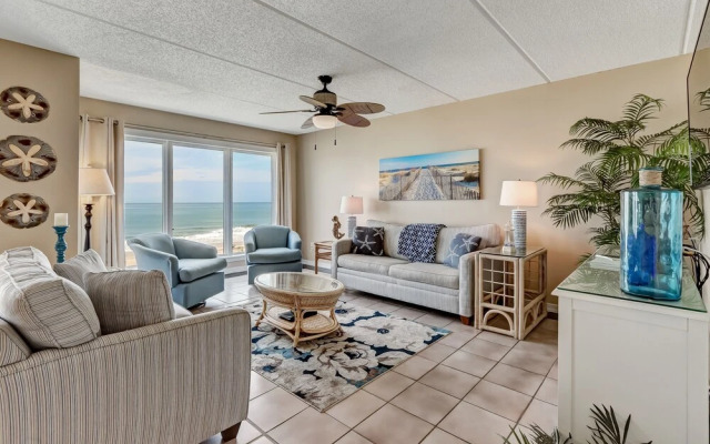 Tropical Condo with Spectacular Ocean Sunrises Views by RedAwning