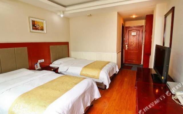 Xianyang Moonlight Island Style Hotel