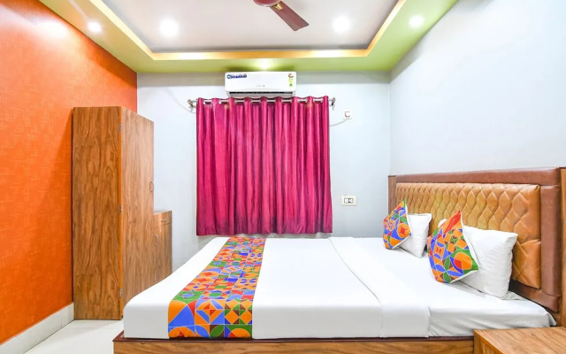 OYO 87773 Hotel Stay Inn
