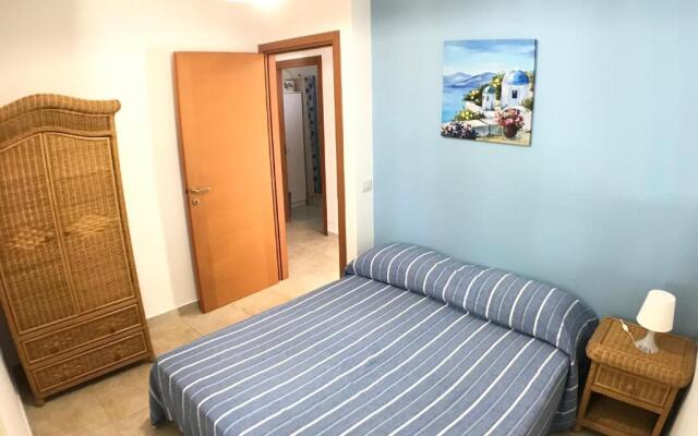 WHITE POOL Matino - Gallipoli - 7pl