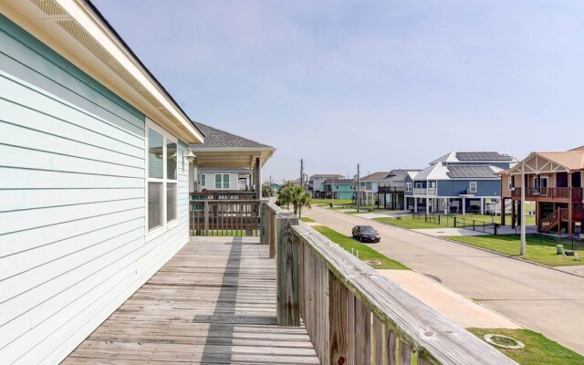 Stilted Galveston Vacation Home w/ Canal Views!