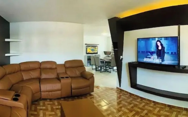 Casa Loma Dorada Residencial A