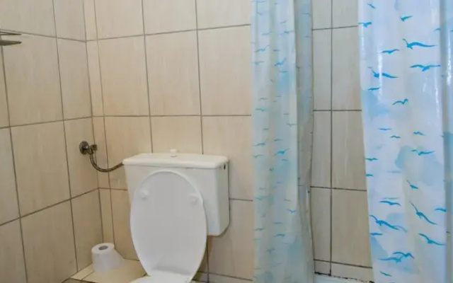 Hotelik Bej