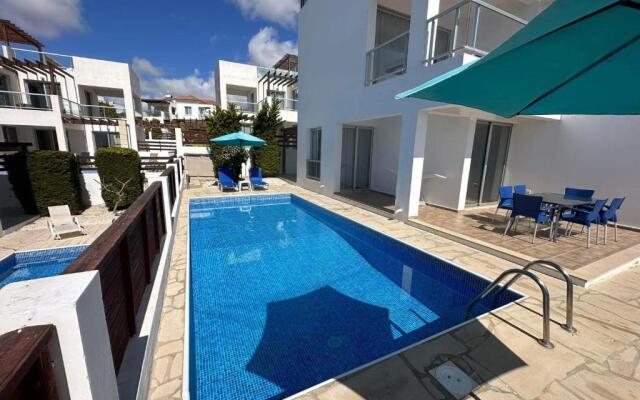 Villa Aqua Sunrise 1km From Beach With Sea Views