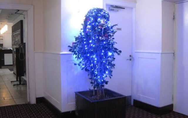Ashbourne House Hotel