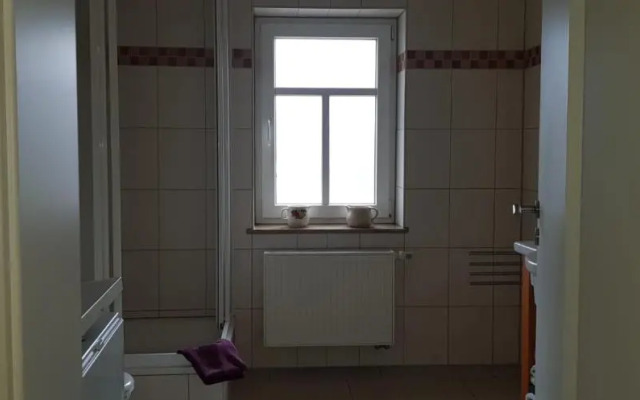 Im Ballhaus Neuhilbersdorf