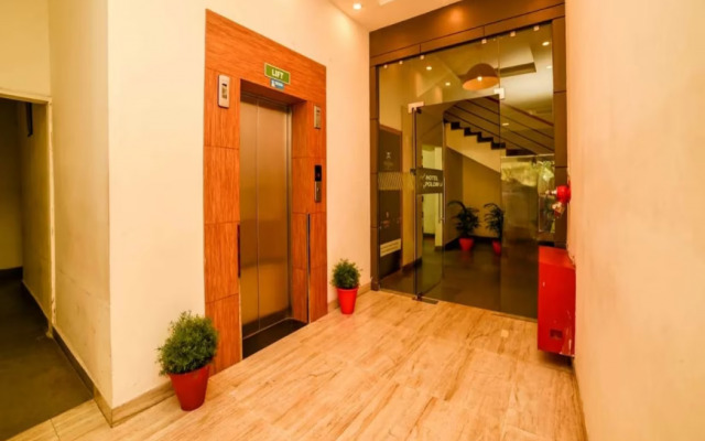 Max Hotels Jabalpur