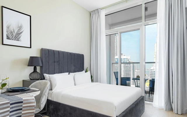 LUX Holiday Home - Studio One 1