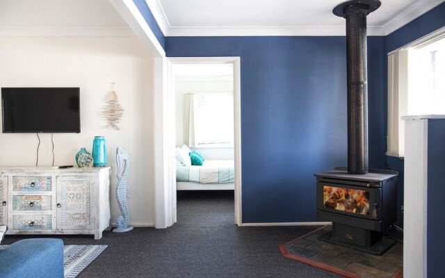 Mollymook Beach Cottage