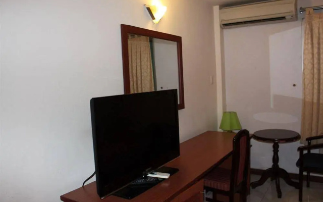 Happy Room ApartHotel