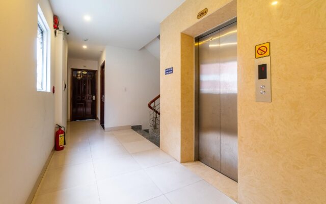 Gold Summer Hotel