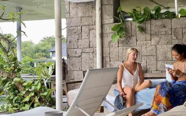 The Hide Hostel at Canggu - Adults Only