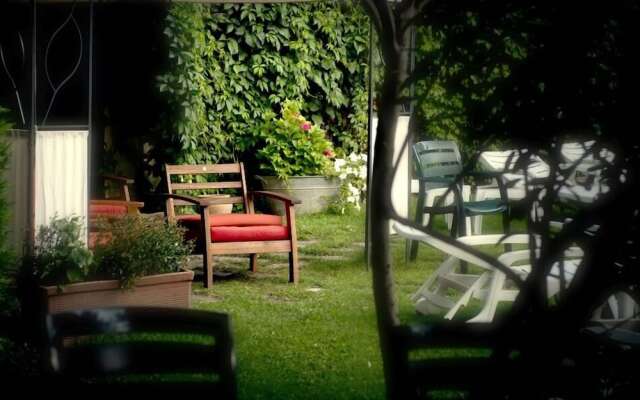 Apartamentos Pessets Adelaida