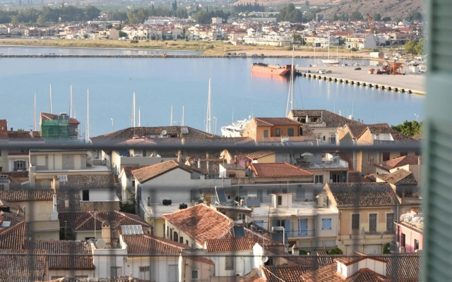 "ΡΟΔΙ" ΔΙΑΜΕΡΙΣΜΑ / "RODI" Apartment