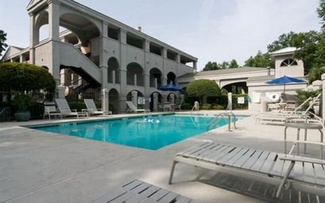 Beachwalk Hotel