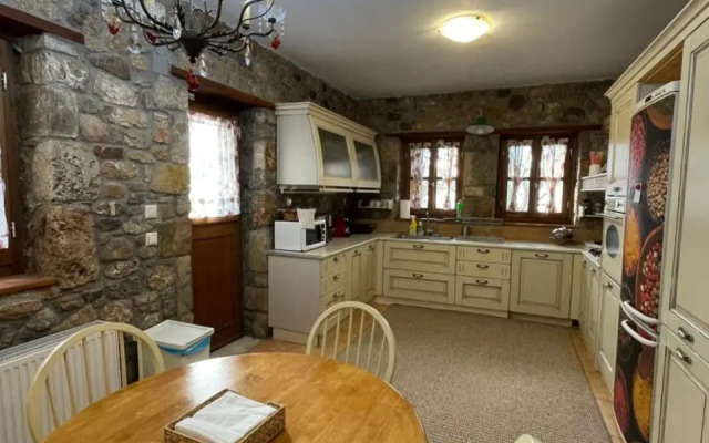 Country Stone House ,next to Kalavrita