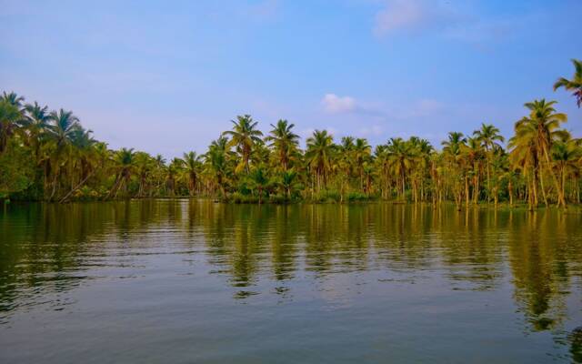 Leela Backwaters Inn