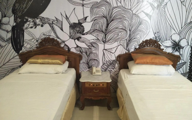 Hotel GRAND ROSELA Yogyakarta