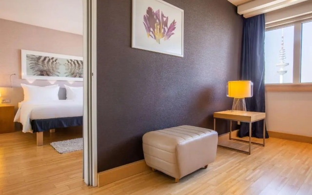 Radisson Blu Hotel, Hamburg