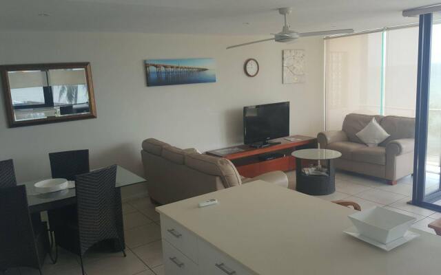 Pier Resort Apartments