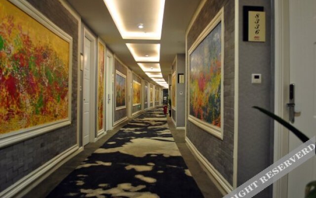 September Fashion Theme Hotel