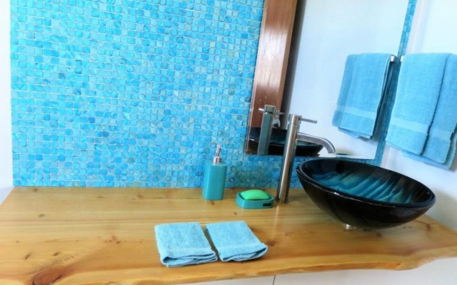 Turquoise Villa