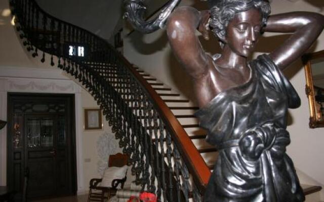 Valencia Country House