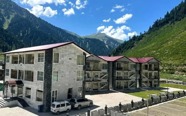 Kunhar Resort