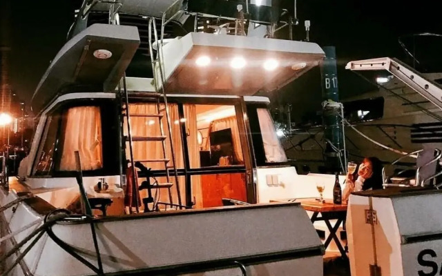Marine City Yacht Club Stay