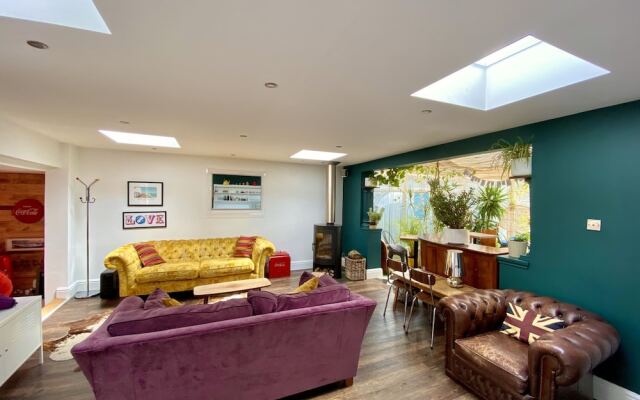 Brightham House Boutique Bed & Breakfast