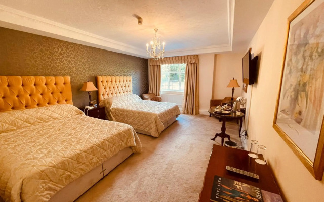 Nuthurst Grange Country House Hotel