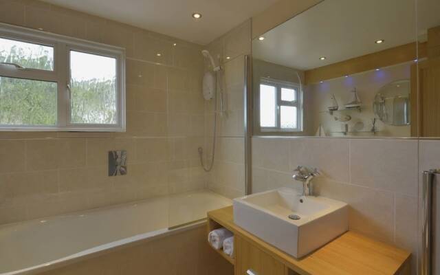 3 Hazeldene