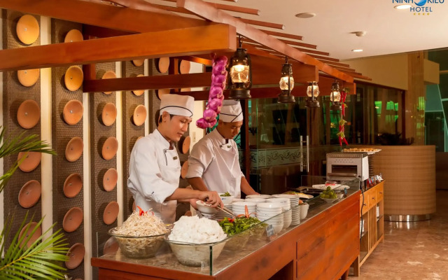 Ninh Kieu Riverside Hotel