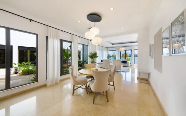 Manzil-6BR Lux Villa with Pvt Pool