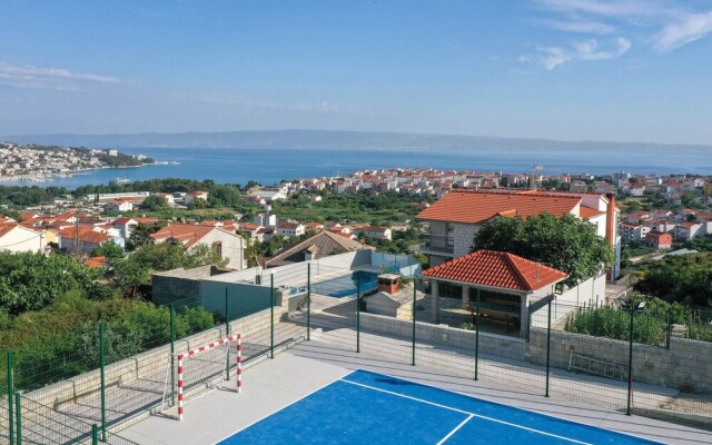 Beautiful Home in Split With Wifi and 3 Bedrooms