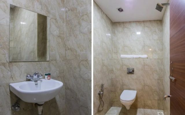 Hotel Mahalaxmi by OYO Rooms