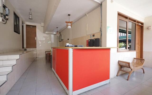 OYO 1699 Verona Residence
