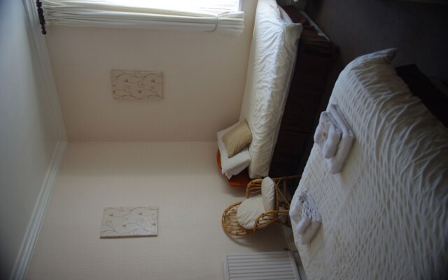 The Etherleigh Guest House