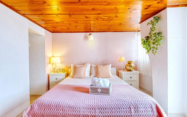 LoveLisbonApartments Dolls House