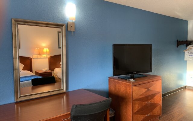 Travelodge Suites MacClenny