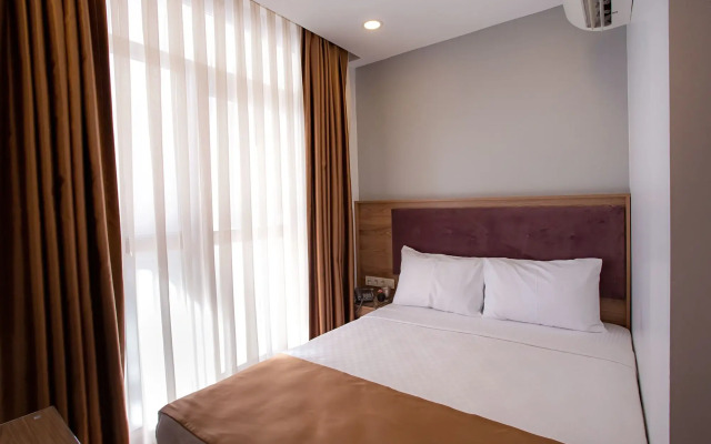 West Palace Hotel