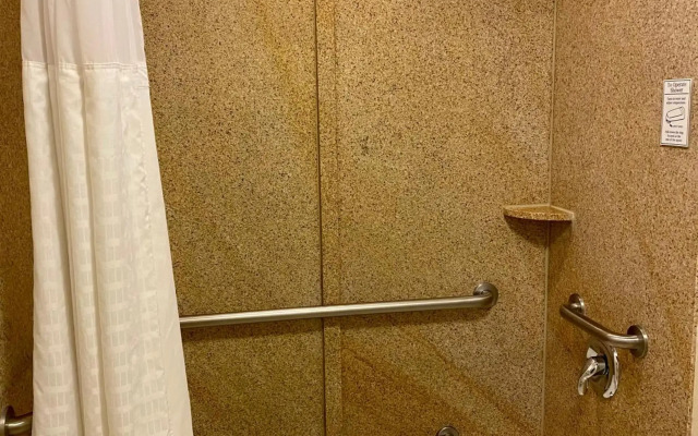 Comfort Suites Rock Hill Manchester Meadows Area