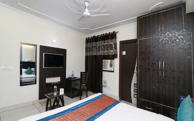 OYO 5258 Ronak Guest House