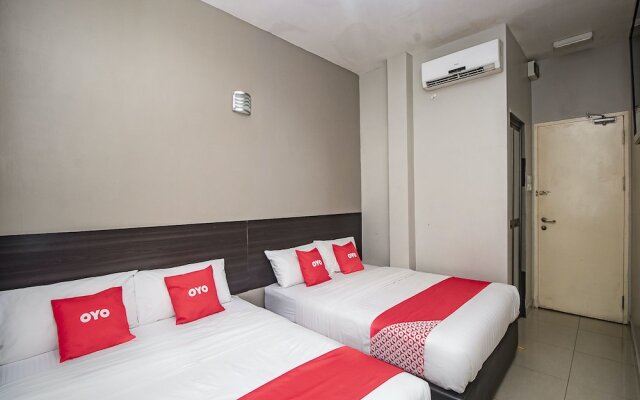 Nice Stay Three Six Five Services by OYO Rooms