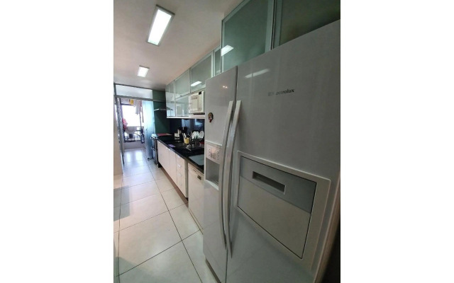 Pé na areia - 3 qts - condomínio fechado