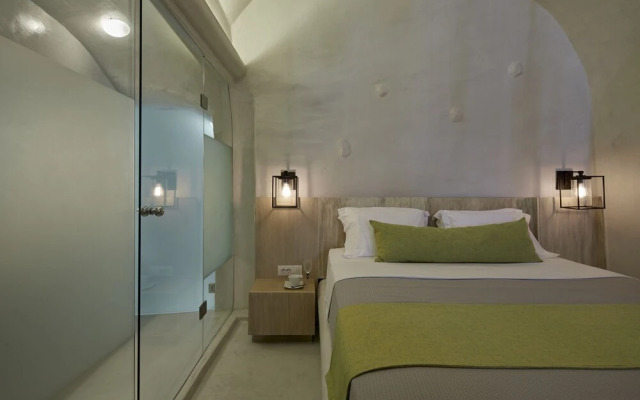 Rhenia's Suites
